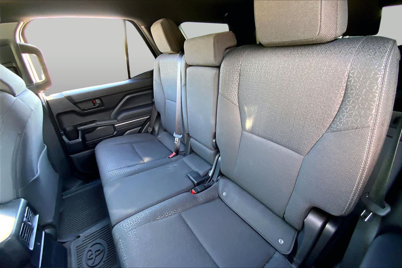 Used 2026 Toyota 4Runner SR5 AWD/4WD image 20