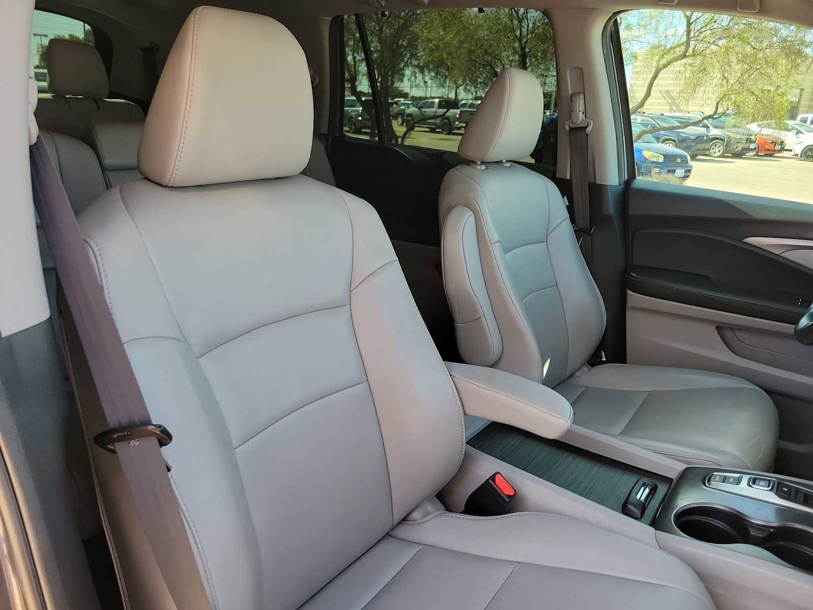 Used 2022 Honda Pilot EX-L image 14