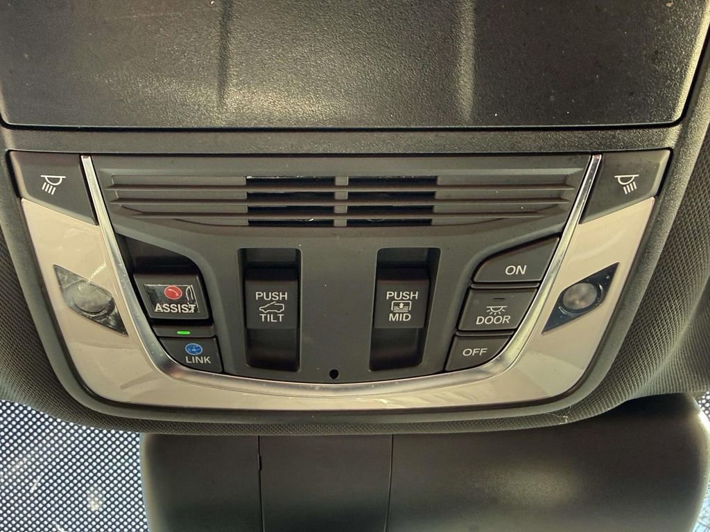 Used 2023 Acura RDX A-Spec image 25