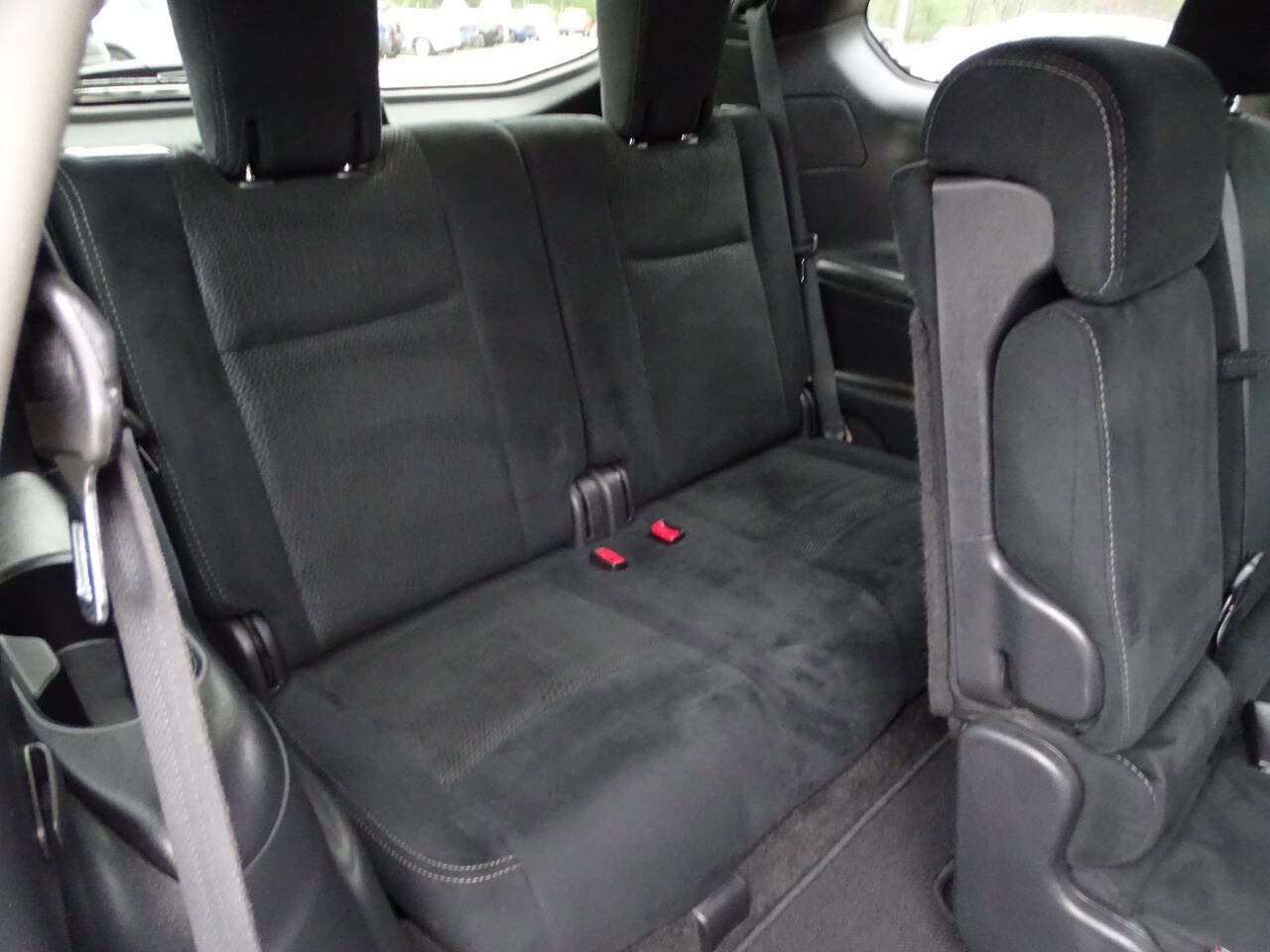 Used 2015 Nissan Pathfinder SV image 35