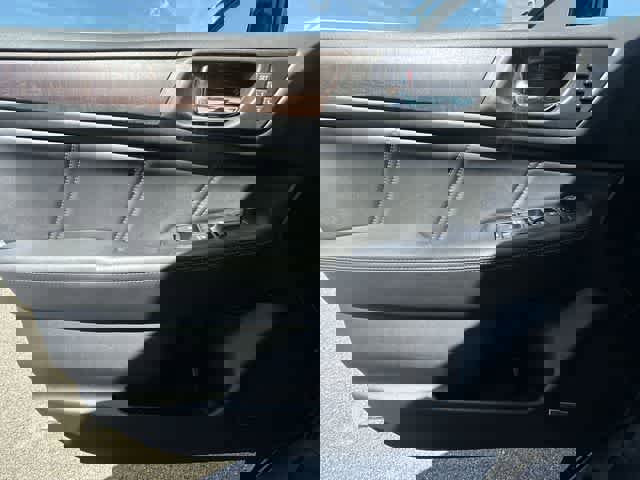 Used 2018 Subaru Outback 2.5i Limited AWD/4WD image 17