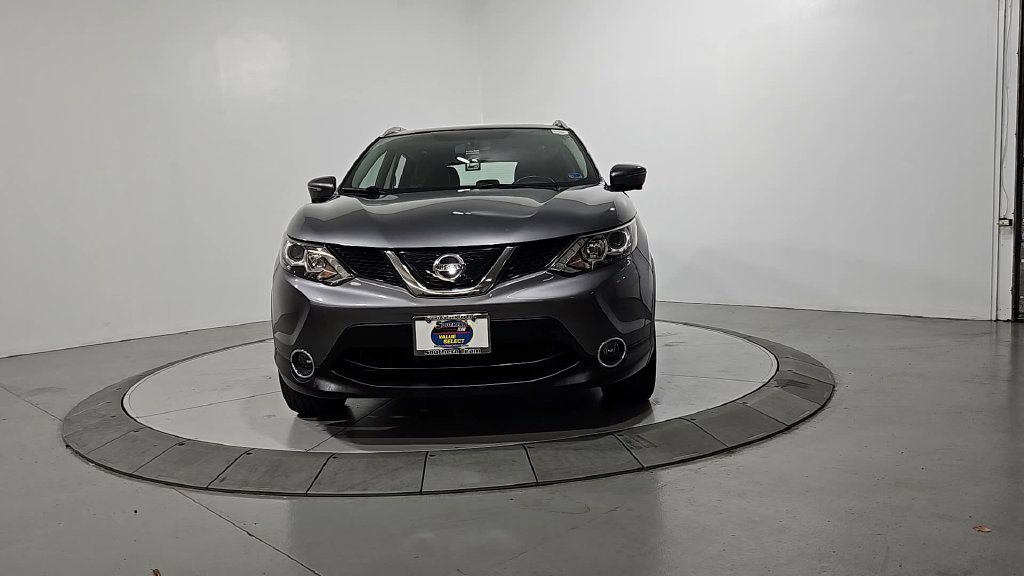 Used 2018 Nissan Rogue Sport SL FWD image 9
