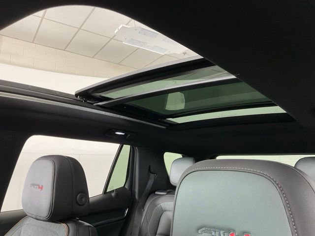 New 2026 GMC Terrain AT4 image 27