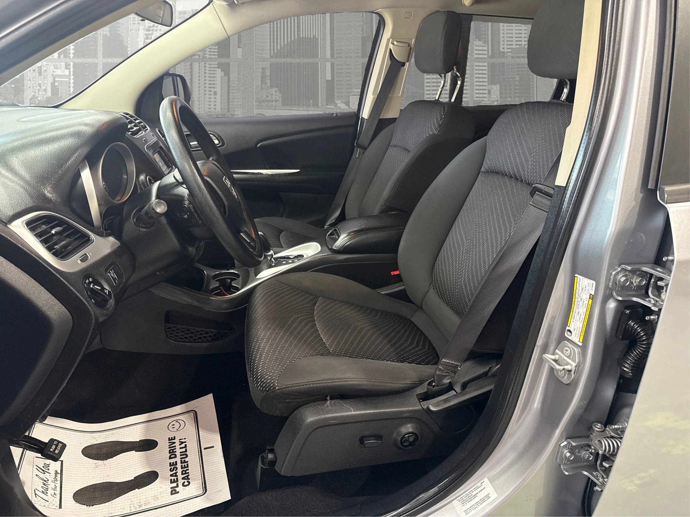 Used 2016 Dodge Journey SXT w/ Comfort/Convenience Group image 9