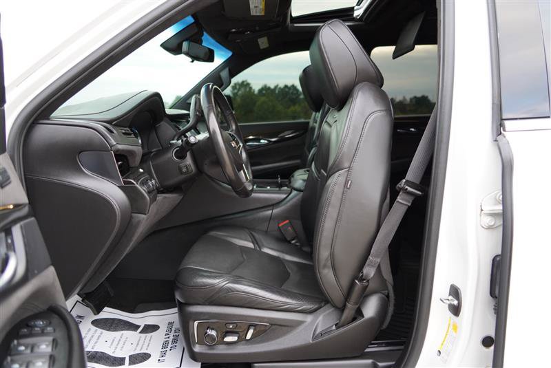Used 2018 Cadillac Escalade ESV Platinum AWD/4WD image 47