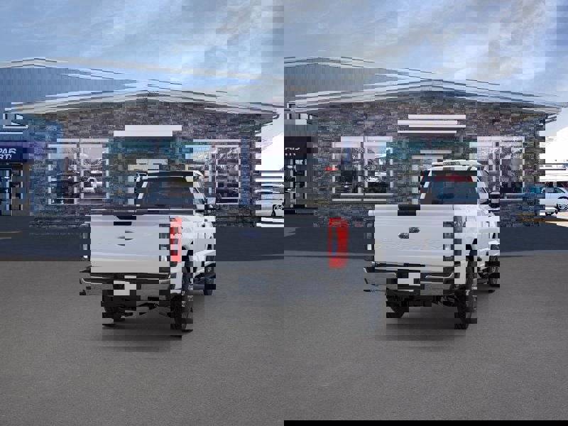New 2025 Ford F350 XLT image 8