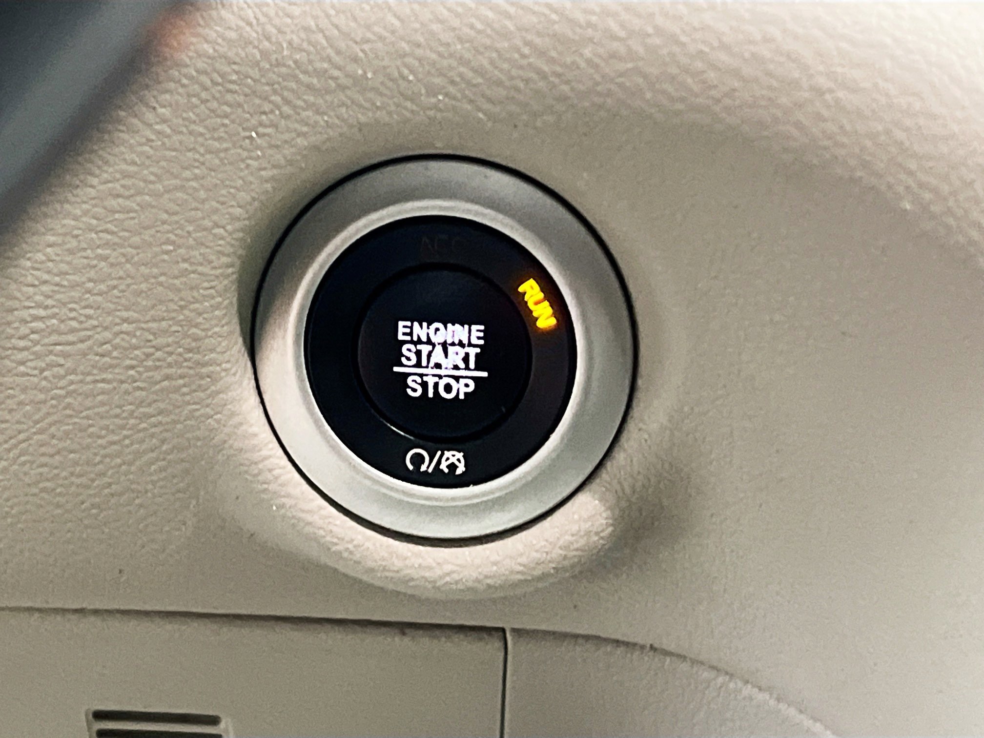 Used 2020 Chrysler Pacifica Touring-L w/ Premium Audio Group image 24