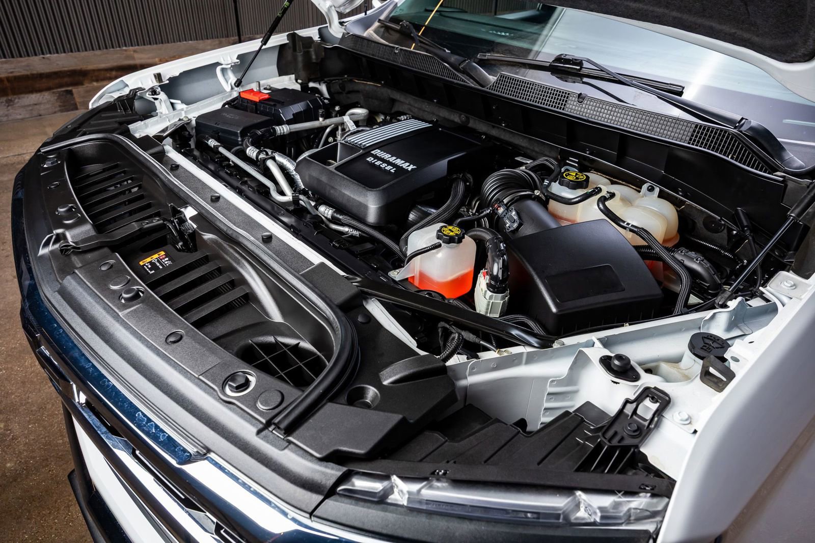 Used 2023 Chevrolet Silverado 1500 LT w/ Z71 Off-Road Package image 39