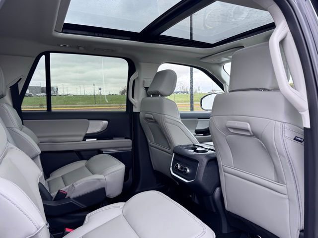 New 2025 Ford Expedition Max Active AWD/4WD image 28