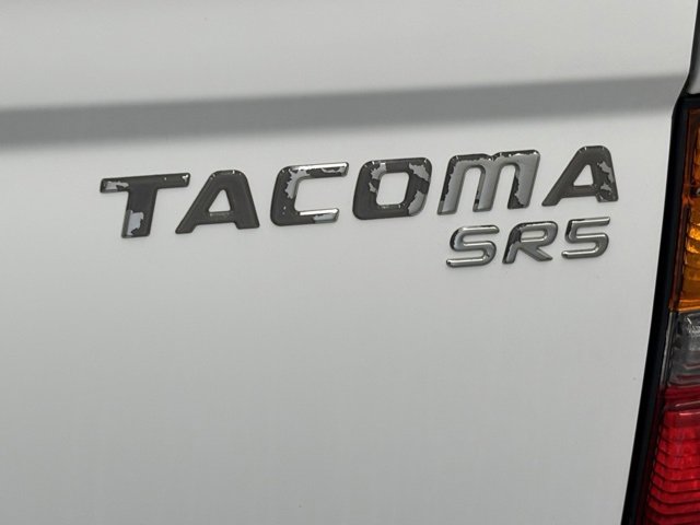 Used 2002 Toyota Tacoma 2WD Xtracab image 8