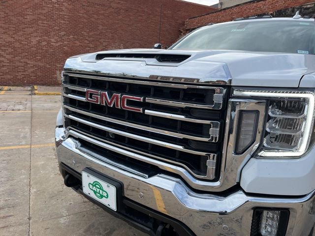 Used 2022 GMC Sierra 2500 SLT w/ SLT Premium Package AWD/4WD image 9