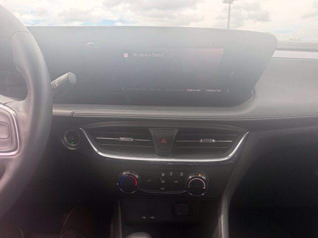 Used 2024 Buick Encore GX Preferred FWD image 16