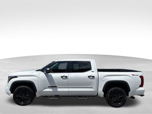 Used 2023 Toyota Tundra SR5 AWD/4WD image 4