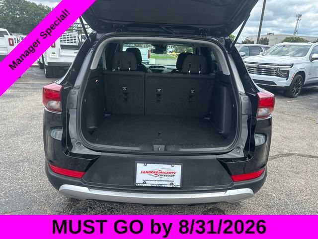 Used 2023 Chevrolet TrailBlazer LT AWD/4WD image 28