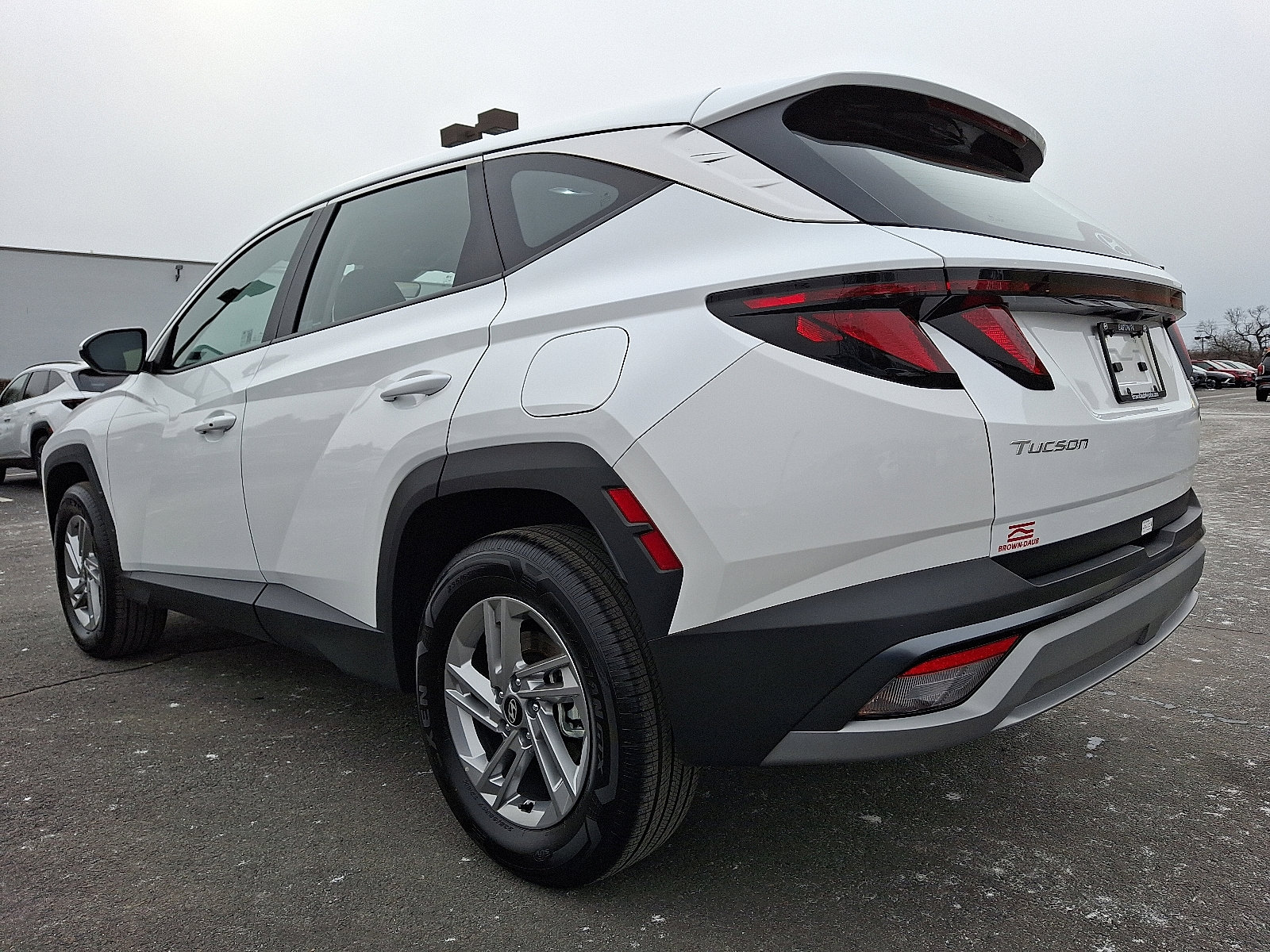 Used 2025 Hyundai Tucson SE AWD/4WD image 4