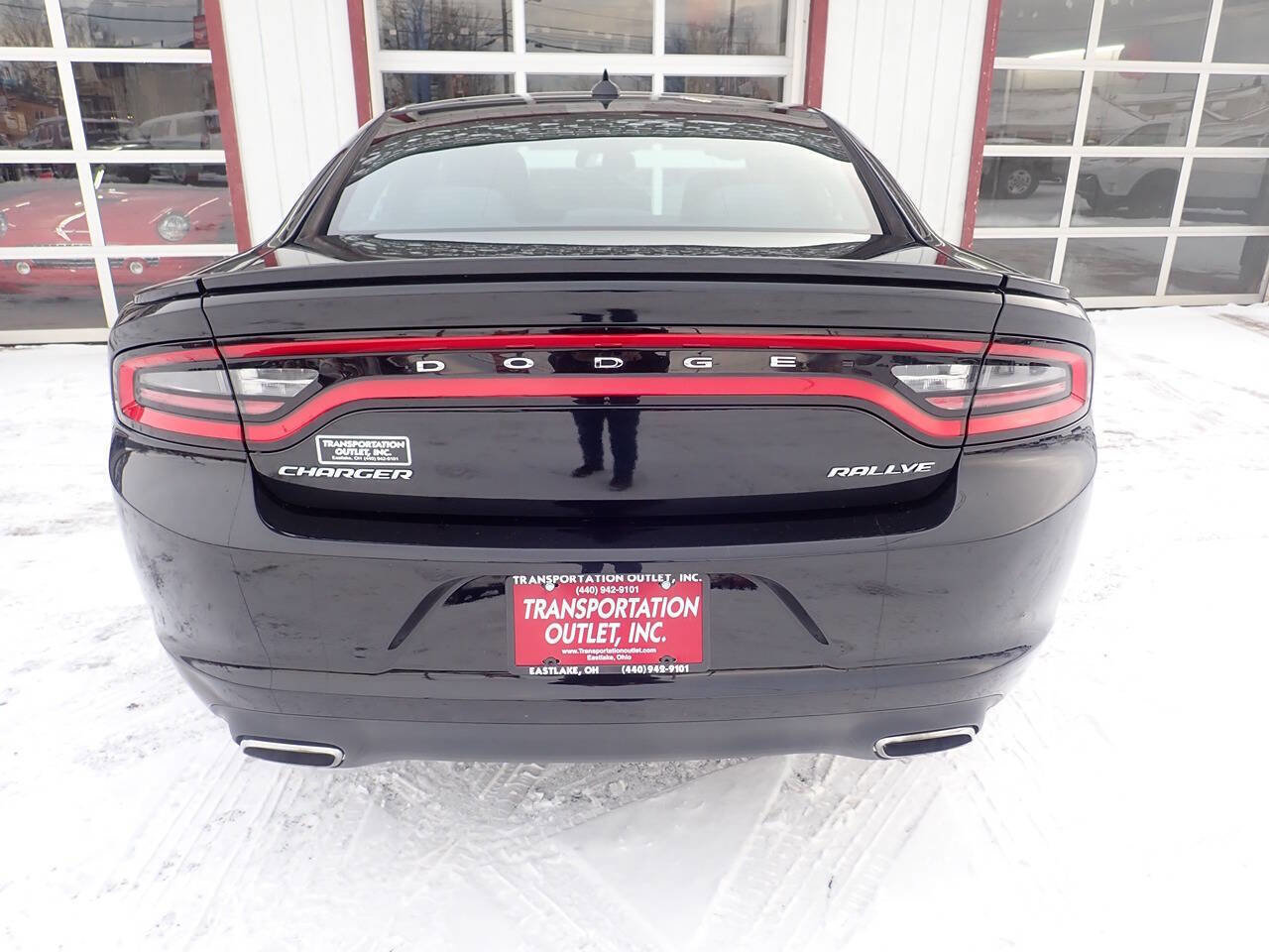 Used 2016 Dodge Charger SXT w/ Rallye Group image 27