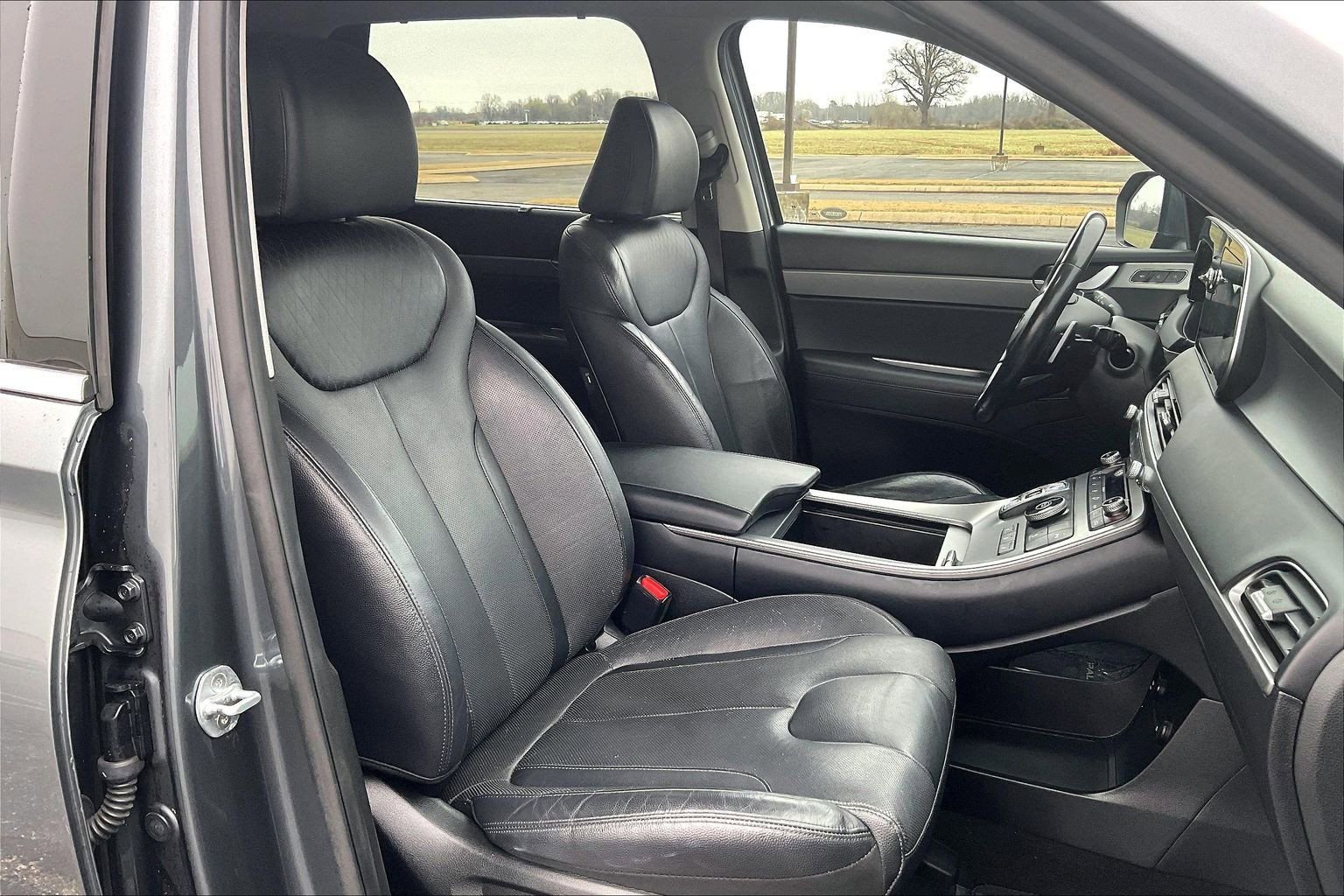 Used 2020 Hyundai Palisade SEL w/ Premium Package image 8