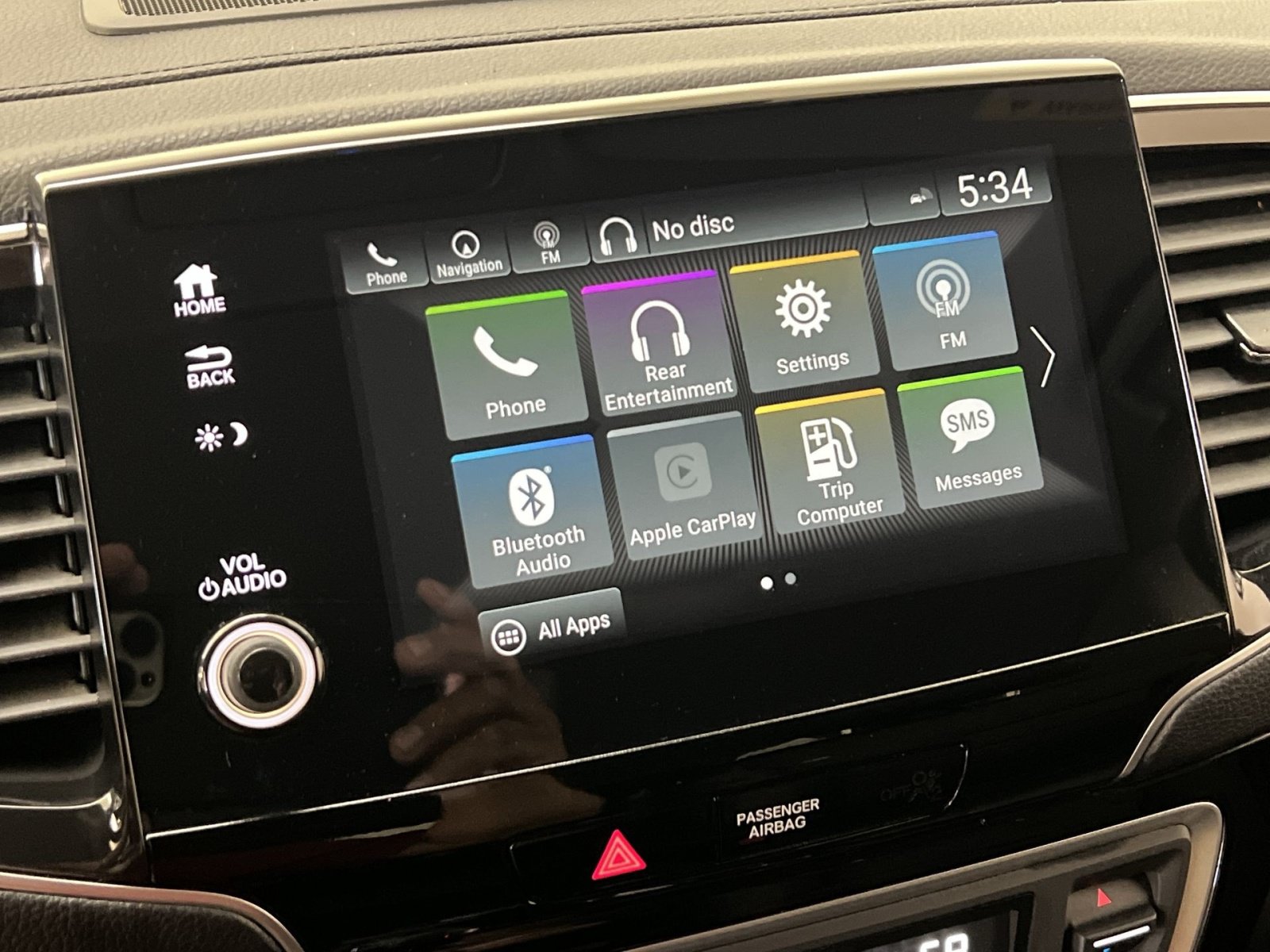Used 2019 Honda Pilot Touring image 17