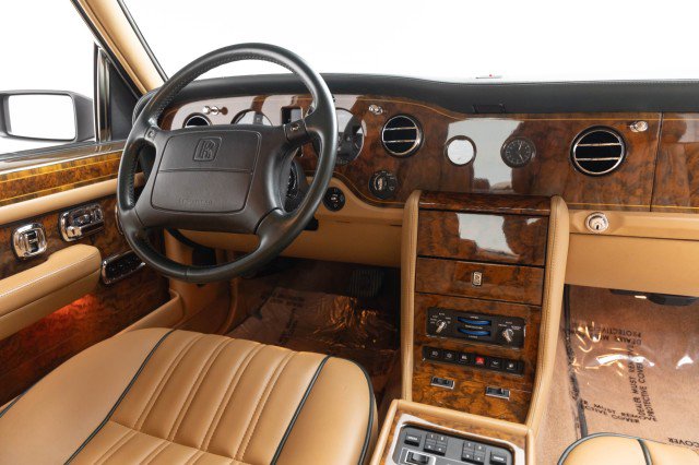 Used 1998 Rolls-Royce Silver Spur image 12