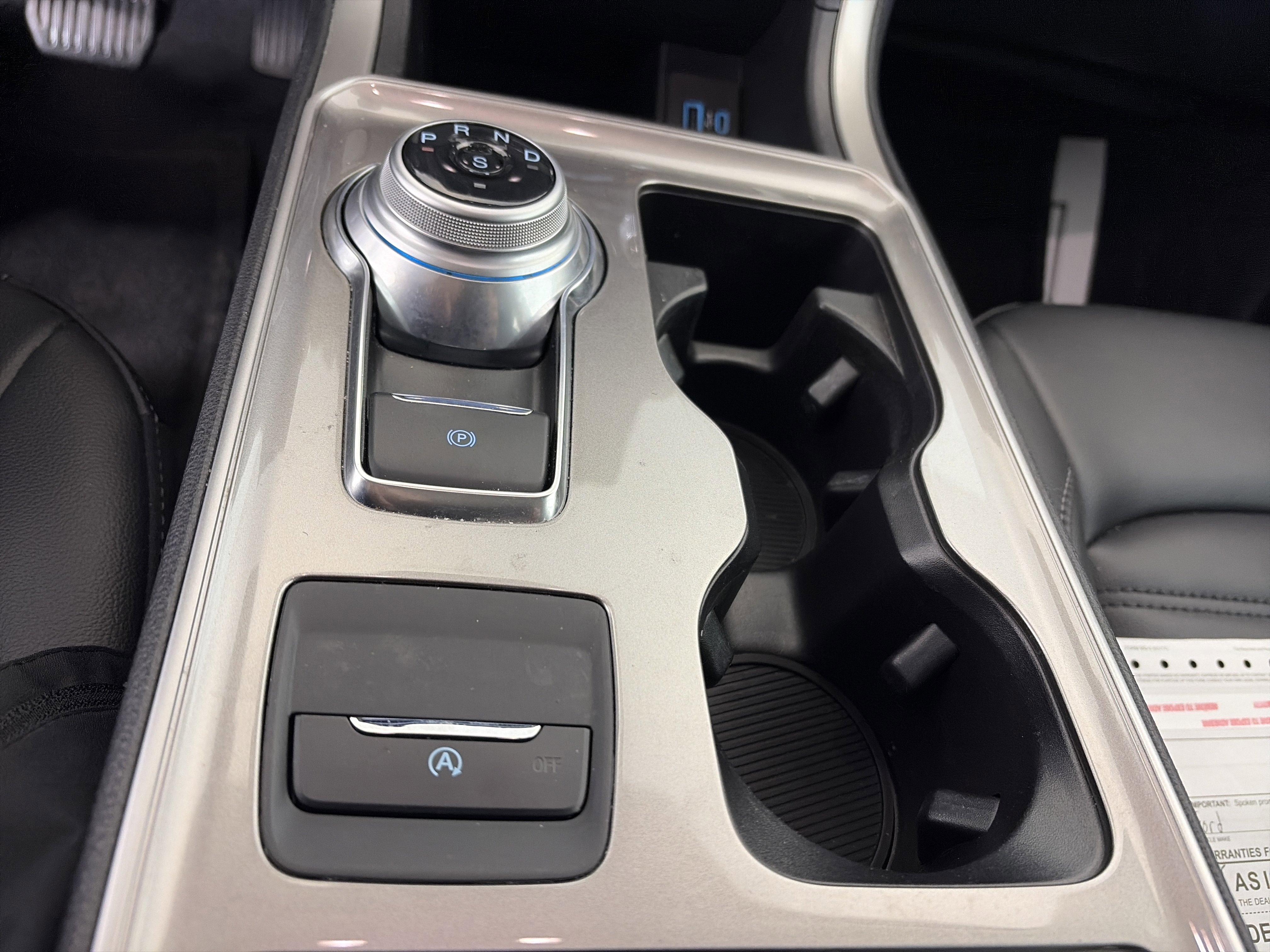 Used 2023 Ford Edge SEL image 28