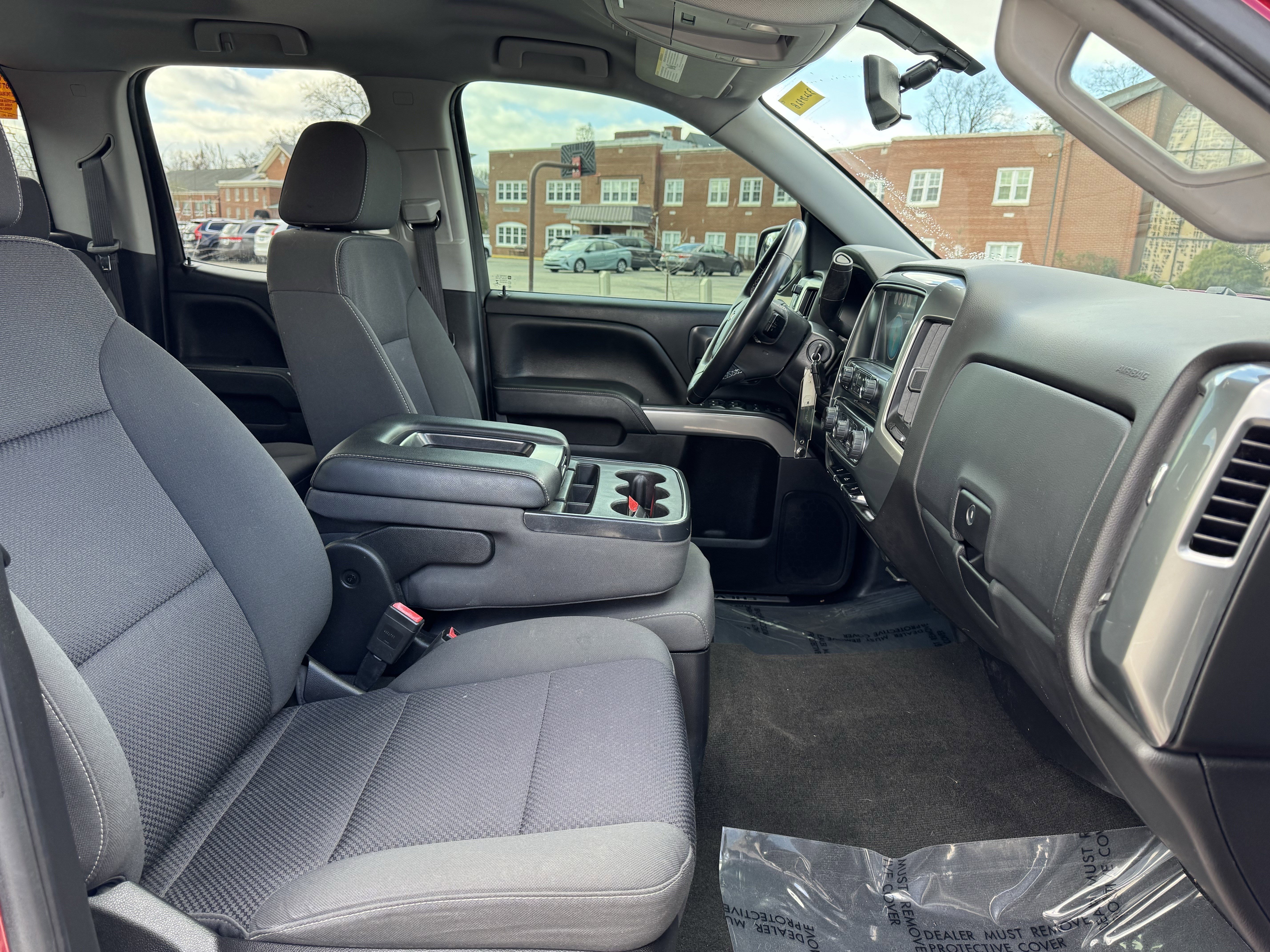 Used 2018 Chevrolet Silverado 1500 LT w/ All Star Edition image 34