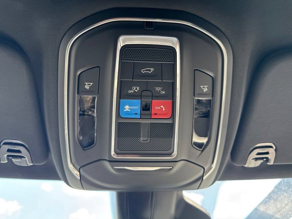 New 2026 Jeep Grand Wagoneer Limited AWD/4WD image 27