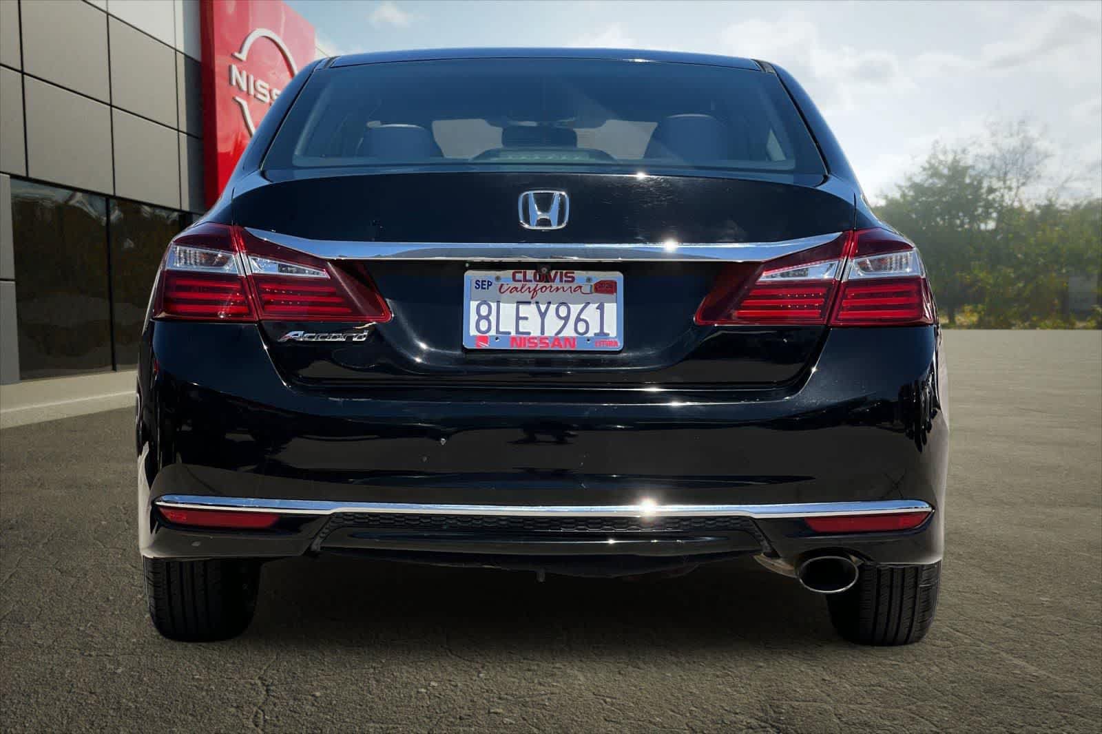 Used 2016 Honda Accord LX image 8