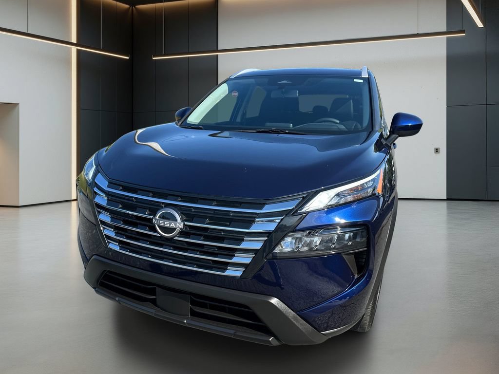 Used 2025 Nissan Rogue SV w/ SV Premium Package FWD image 11
