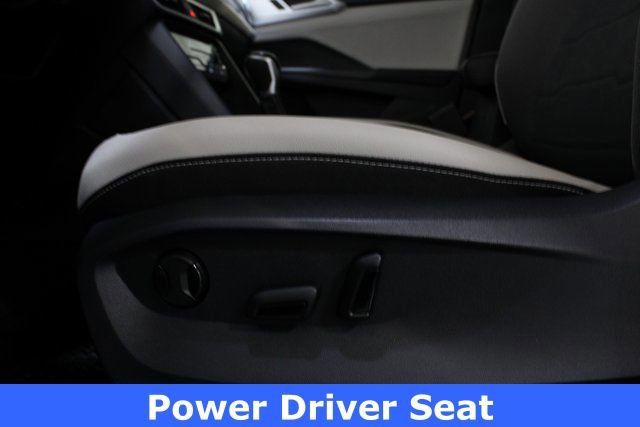 New 2026 Volkswagen Taos SE AWD/4WD image 5