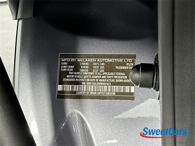 Used 2024 McLaren Artura image 50