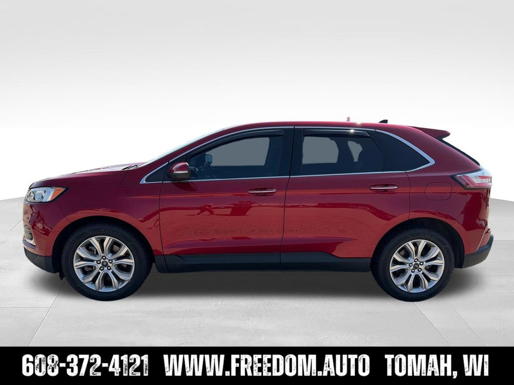 Used 2022 Ford Edge Titanium AWD/4WD image 3