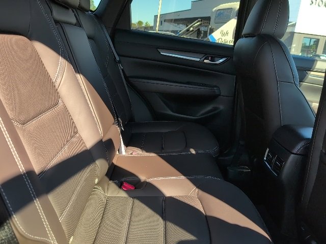 New 2025 MAZDA CX-5 Signature image 27