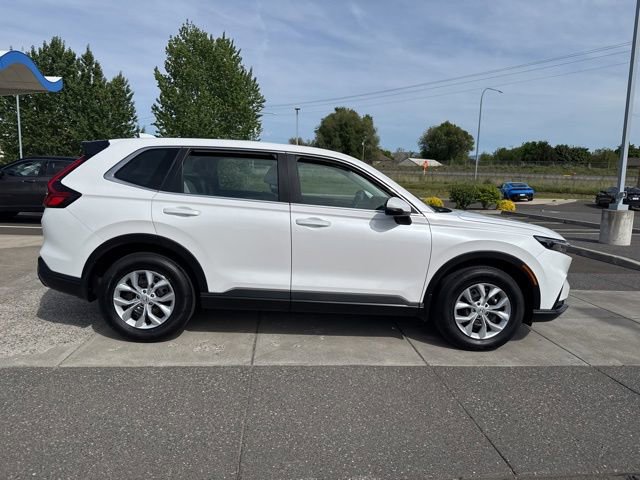 Used 2023 Honda CR-V LX image 4