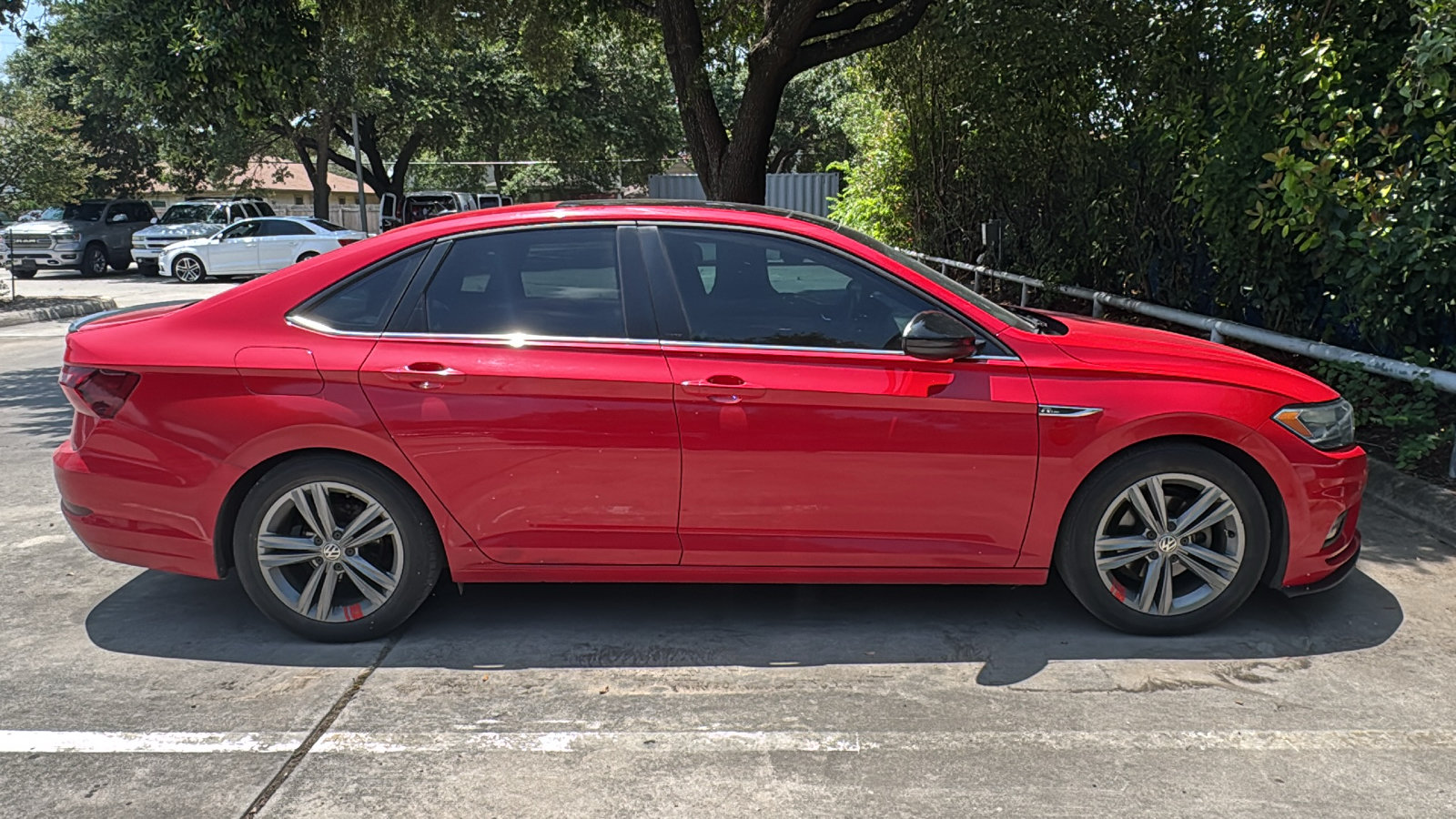 Used 2021 Volkswagen Jetta R-Line FWD image 7