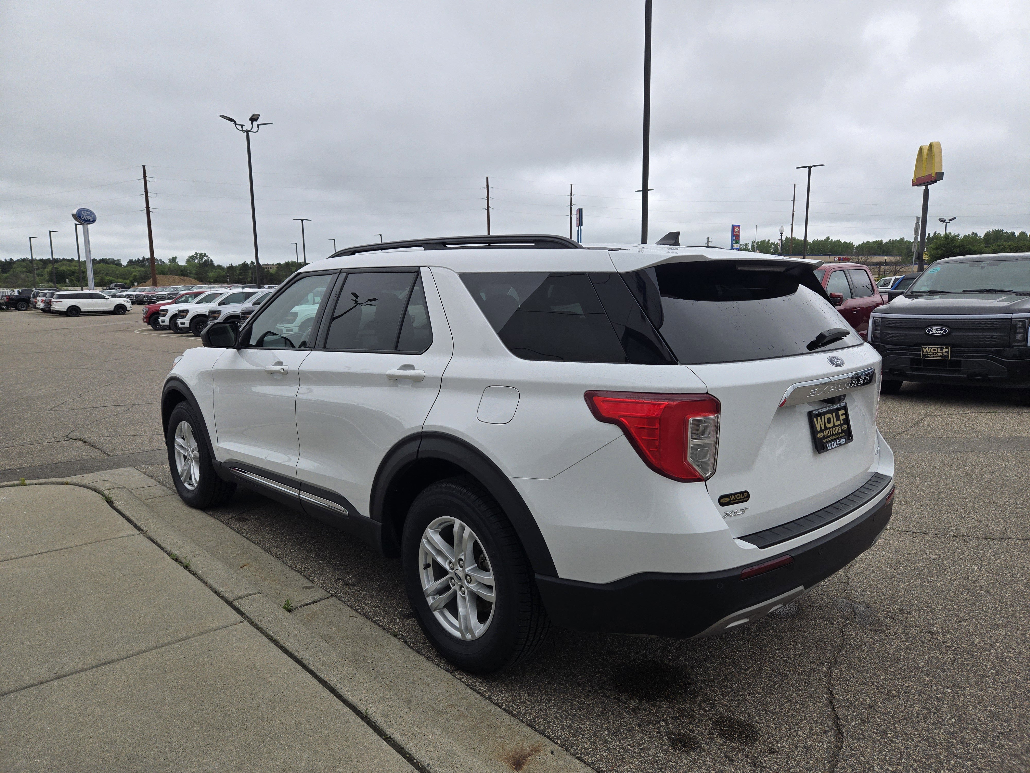 Certified 2023 Ford Explorer XLT w/ Equipment Group 202A image 18