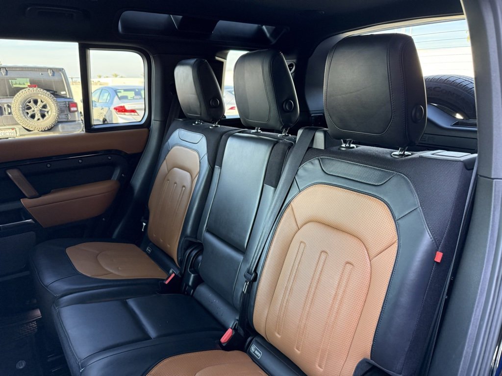 Used 2020 Land Rover Defender 110 X image 14