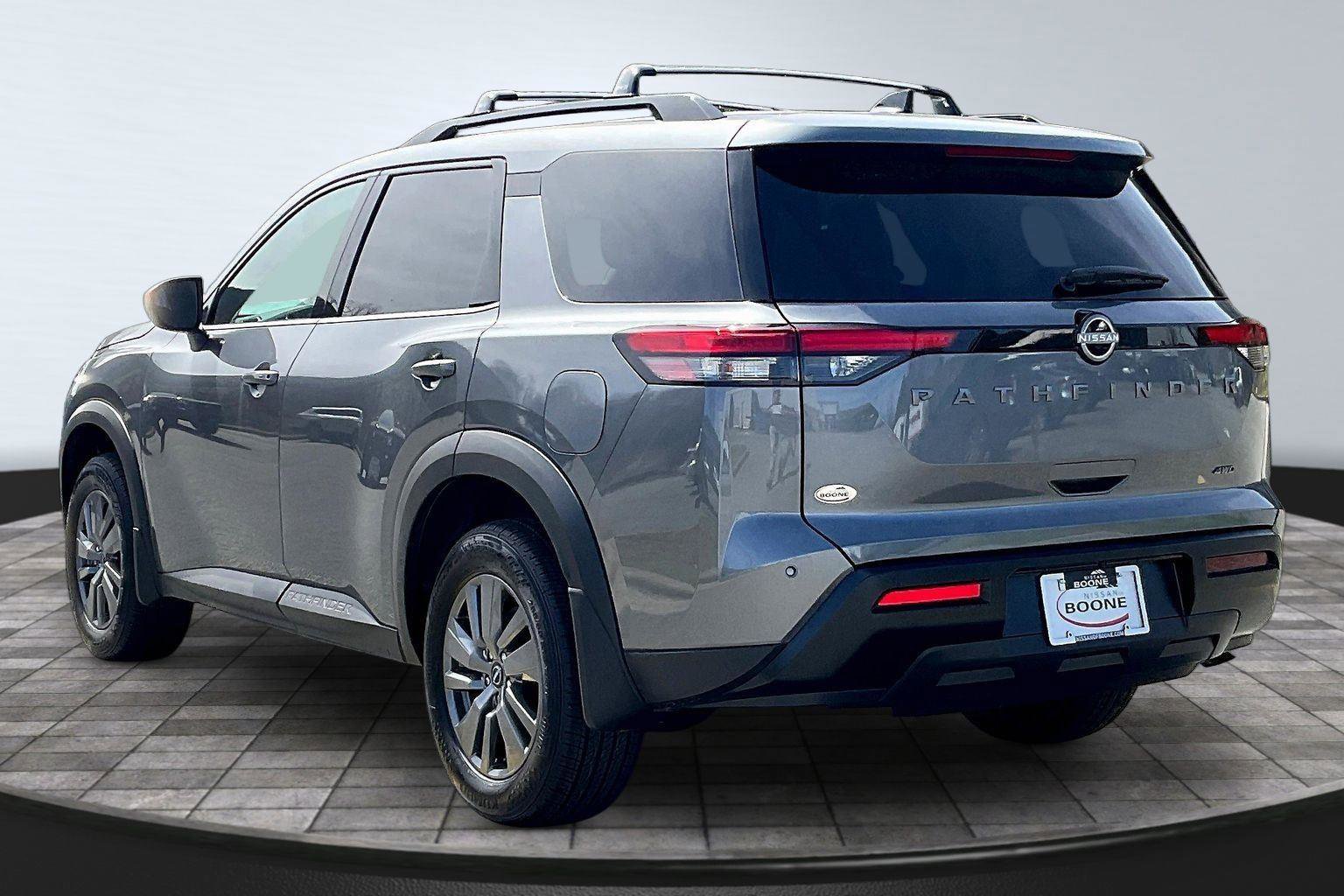 New 2026 Nissan Pathfinder SV image 4