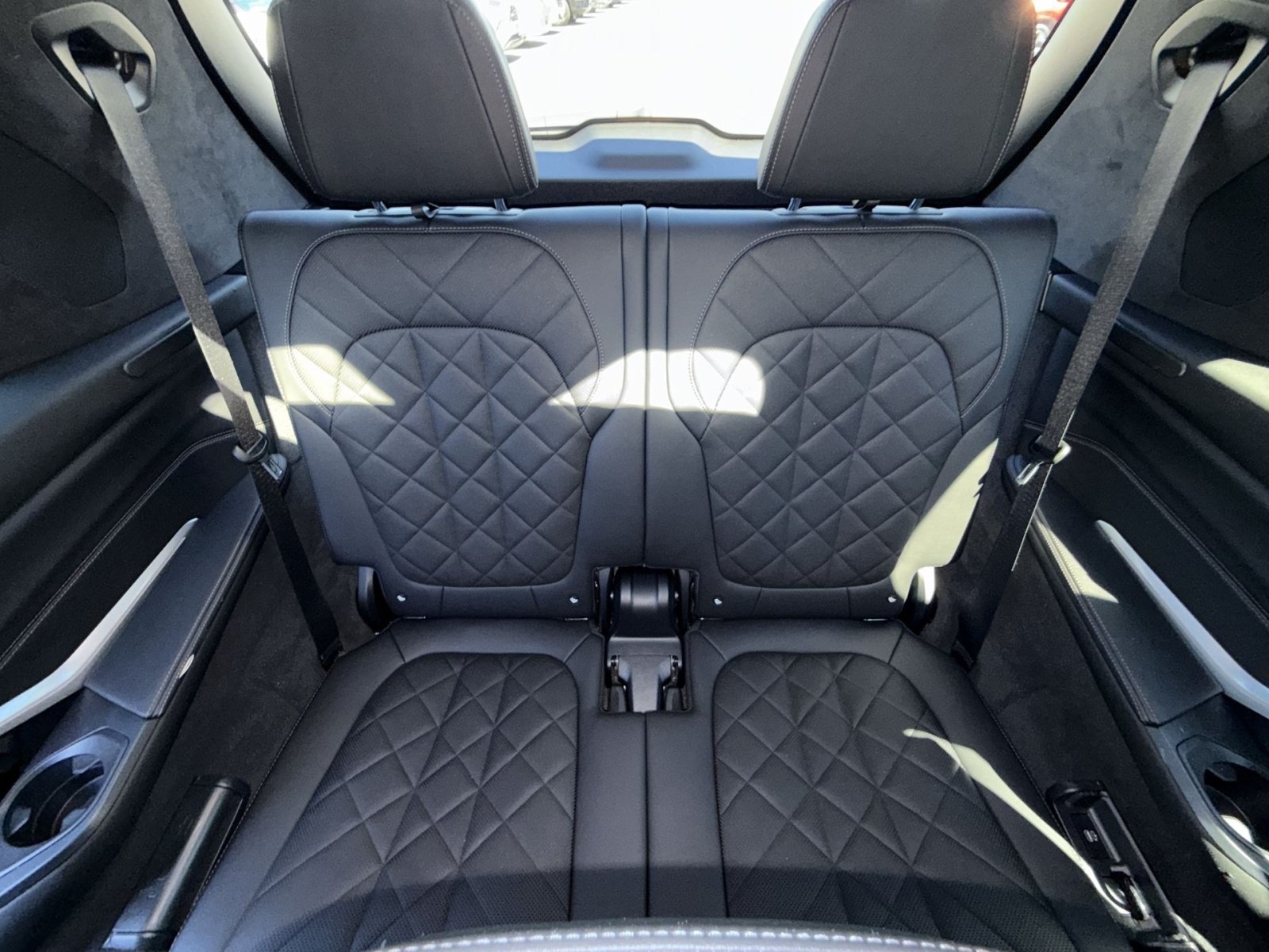 Used 2023 BMW X7 xDrive40i w/ Premium Package AWD/4WD image 27