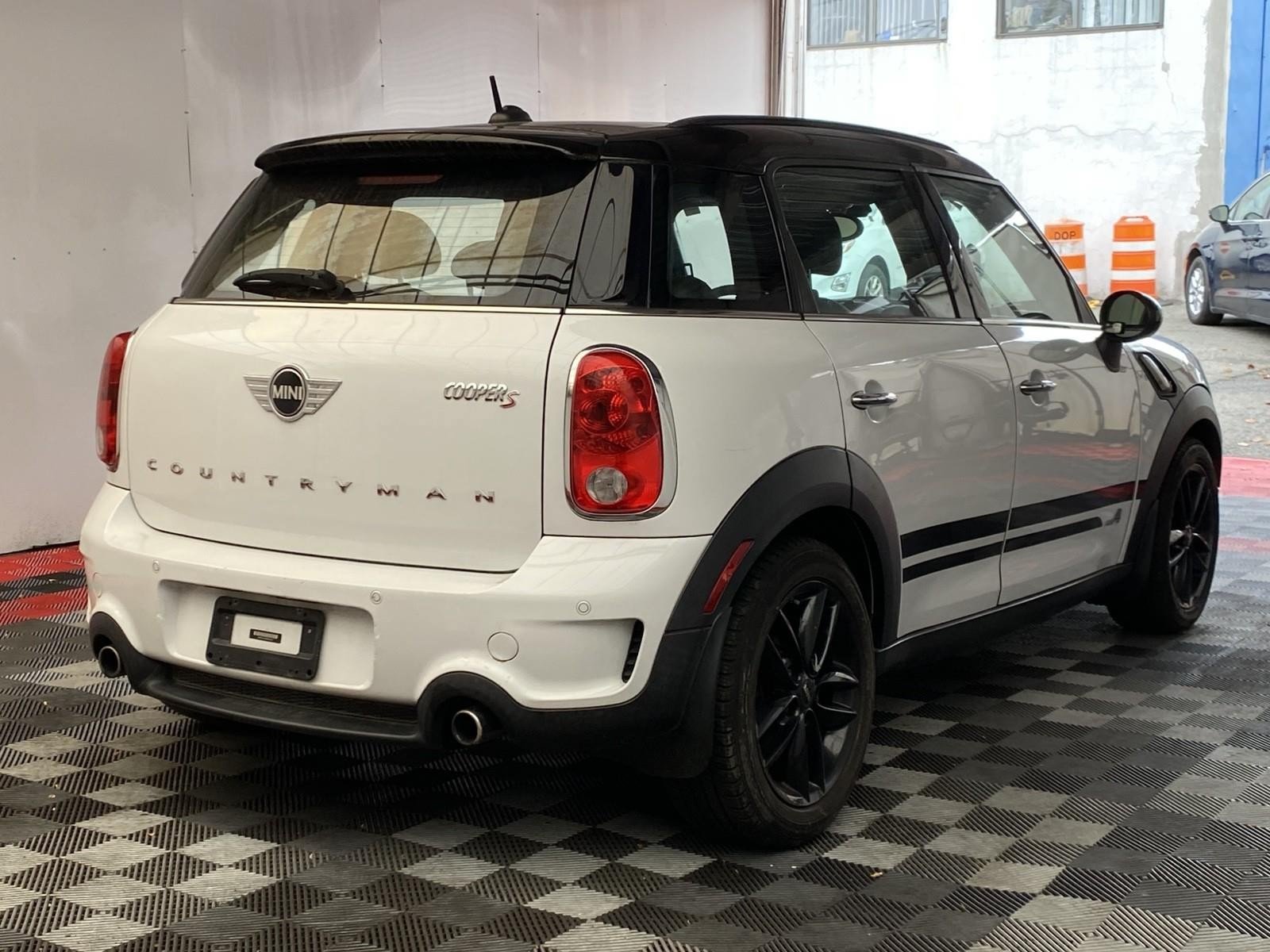 Used 2014 MINI Cooper Countryman S AWD/4WD image 6