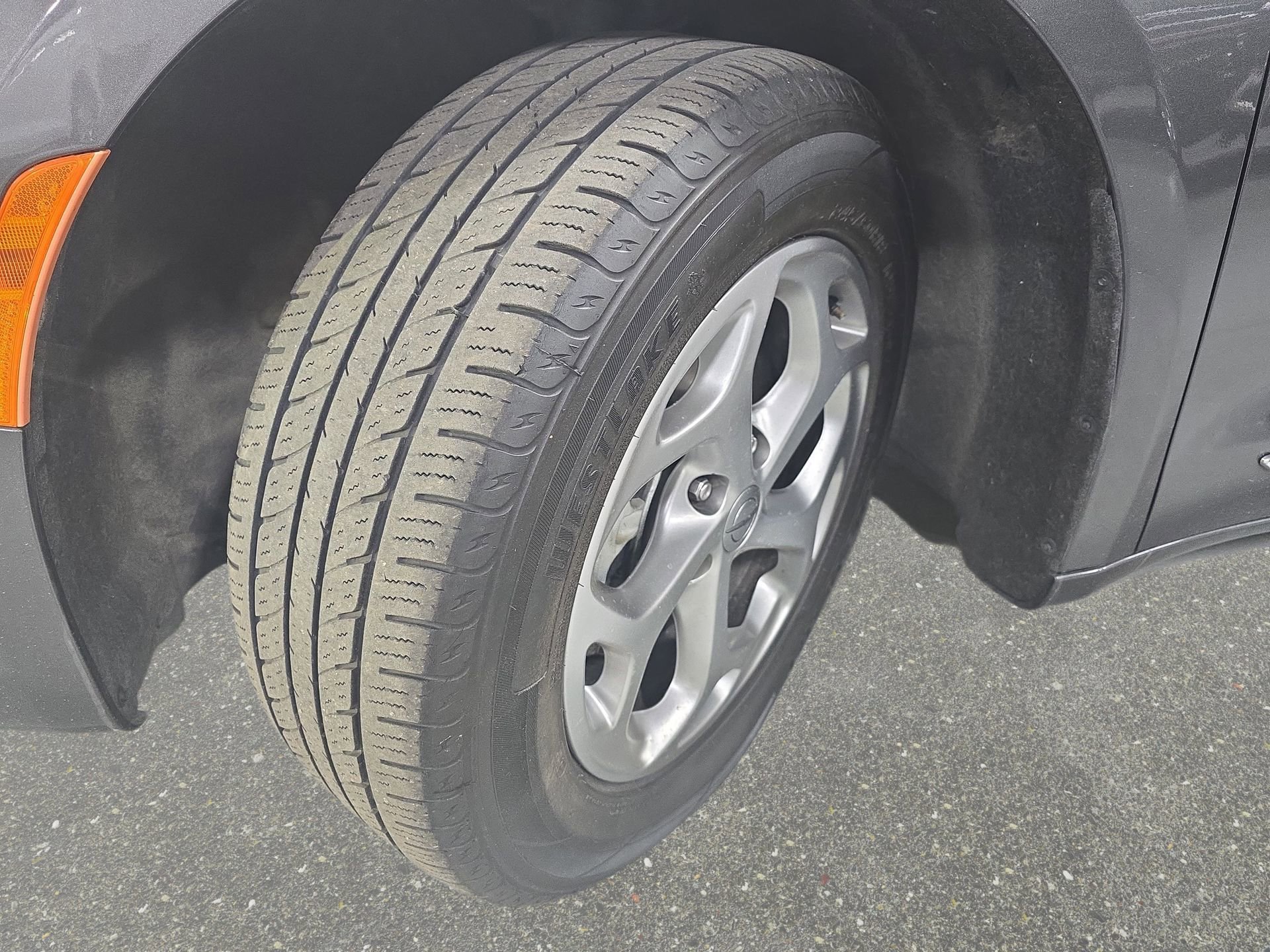 Used 2023 Chrysler Pacifica Limited image 30