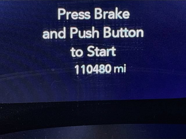 Used 2021 Chrysler Pacifica Touring-L FWD image 12