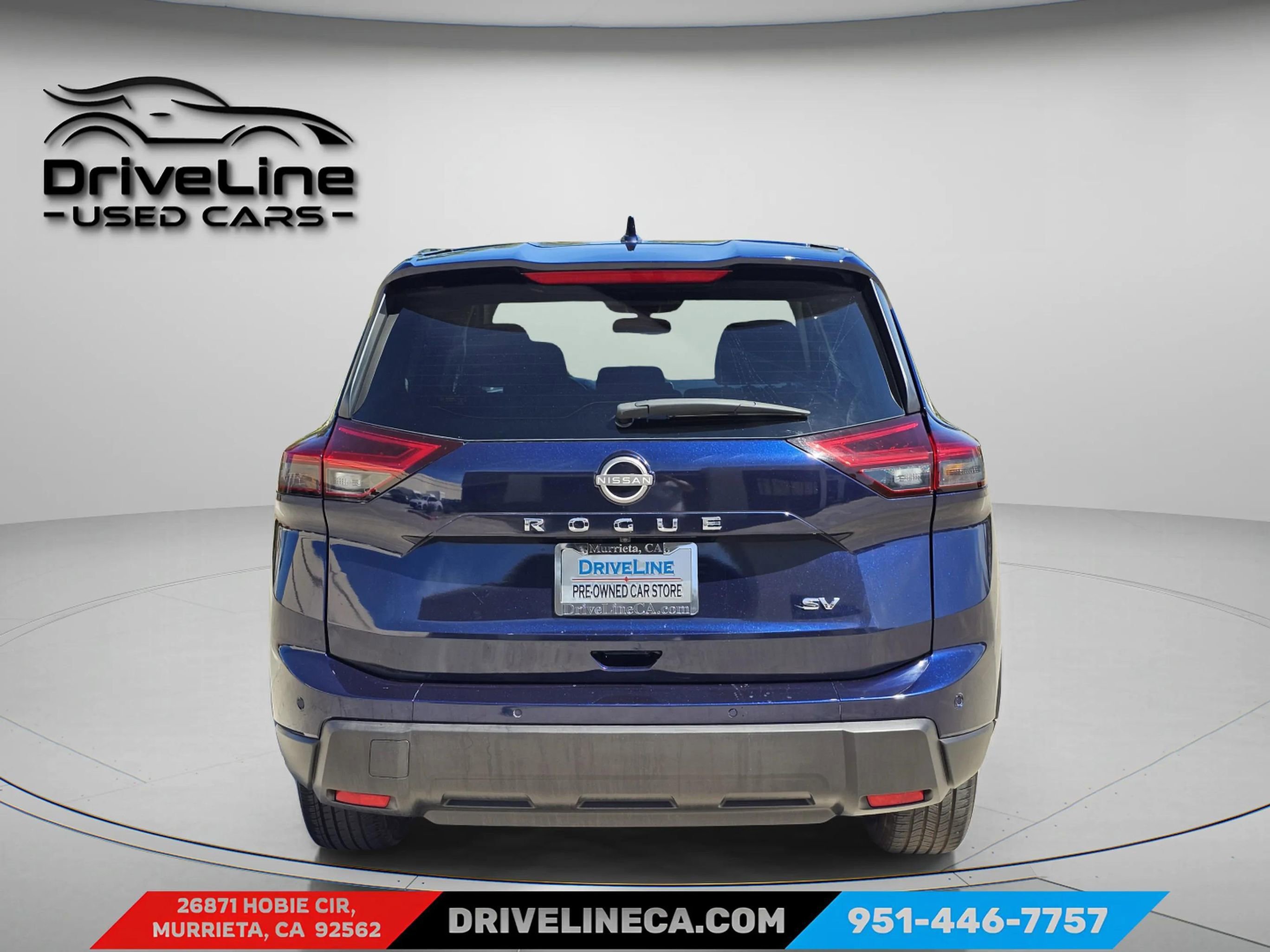 Used 2024 Nissan Rogue SV FWD image 3