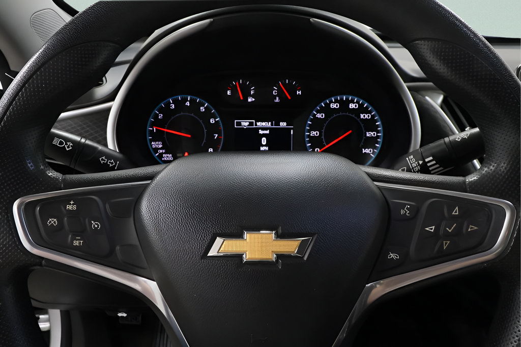 Used 2021 Chevrolet Malibu LS FWD image 13