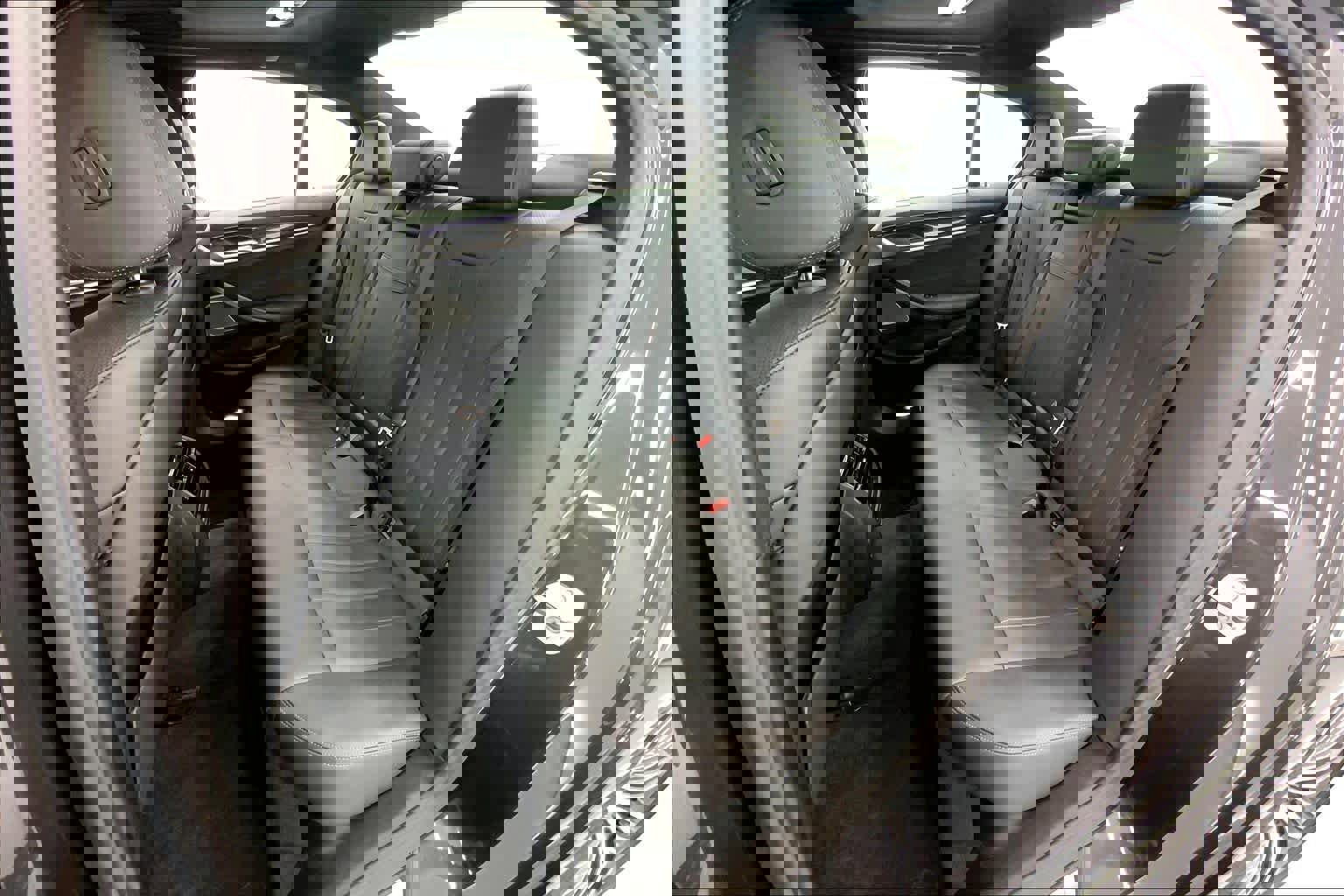 Used 2021 BMW 530e w/ Premium Package image 17