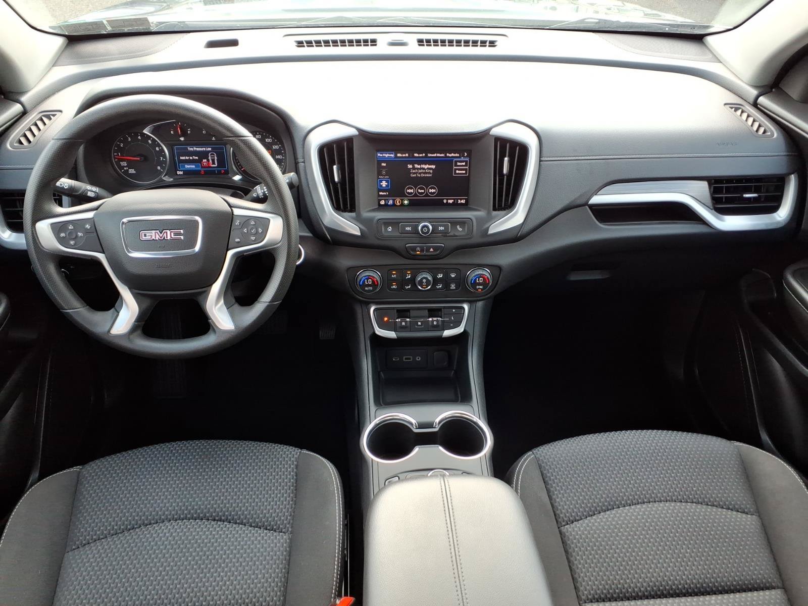 Used 2022 GMC Terrain SLE w/ Driver Convenience Package FWD image 12