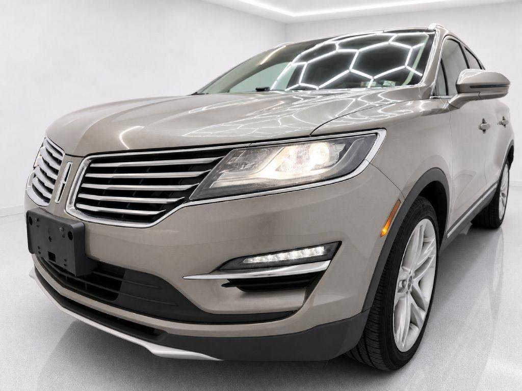 Used 2017 Lincoln MKC Reserve w/ Lincoln MKC Climate Package AWD/4WD image 37
