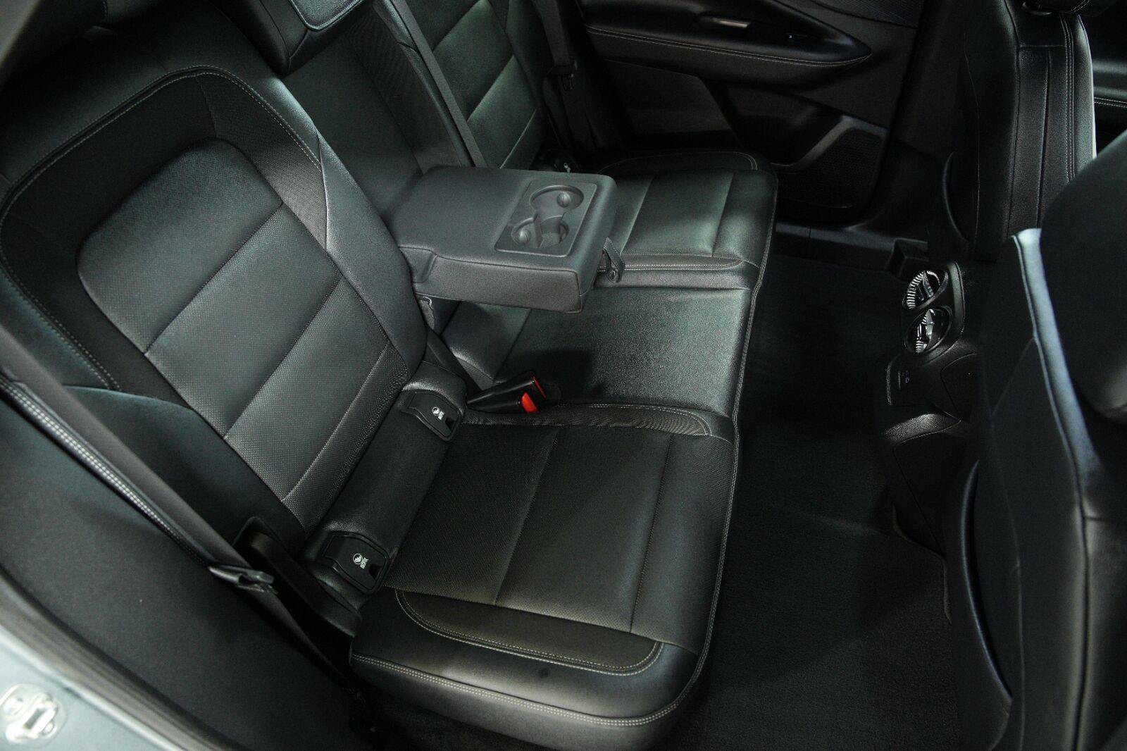 Certified 2024 Chevrolet Blazer EV LT AWD/4WD image 20