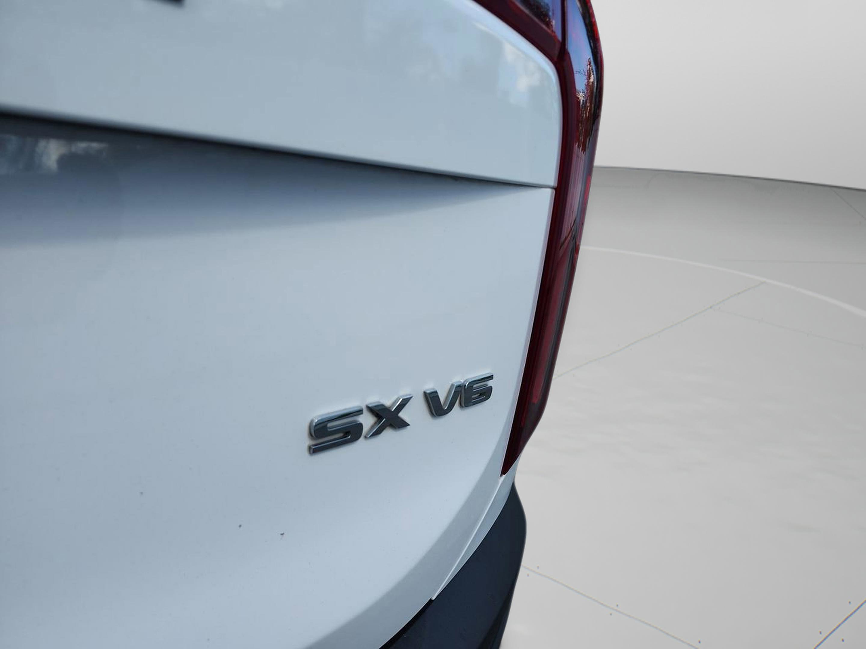 Used 2021 Kia Telluride SX w/ SX Prestige Package image 23