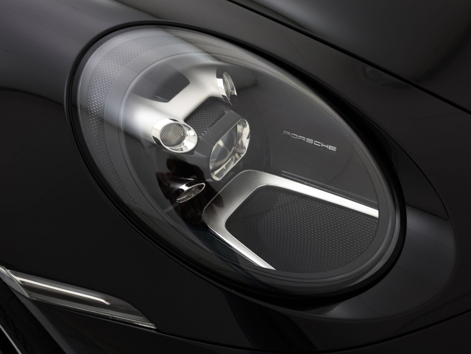 Used 2020 Porsche 911 Carrera RWD image 35