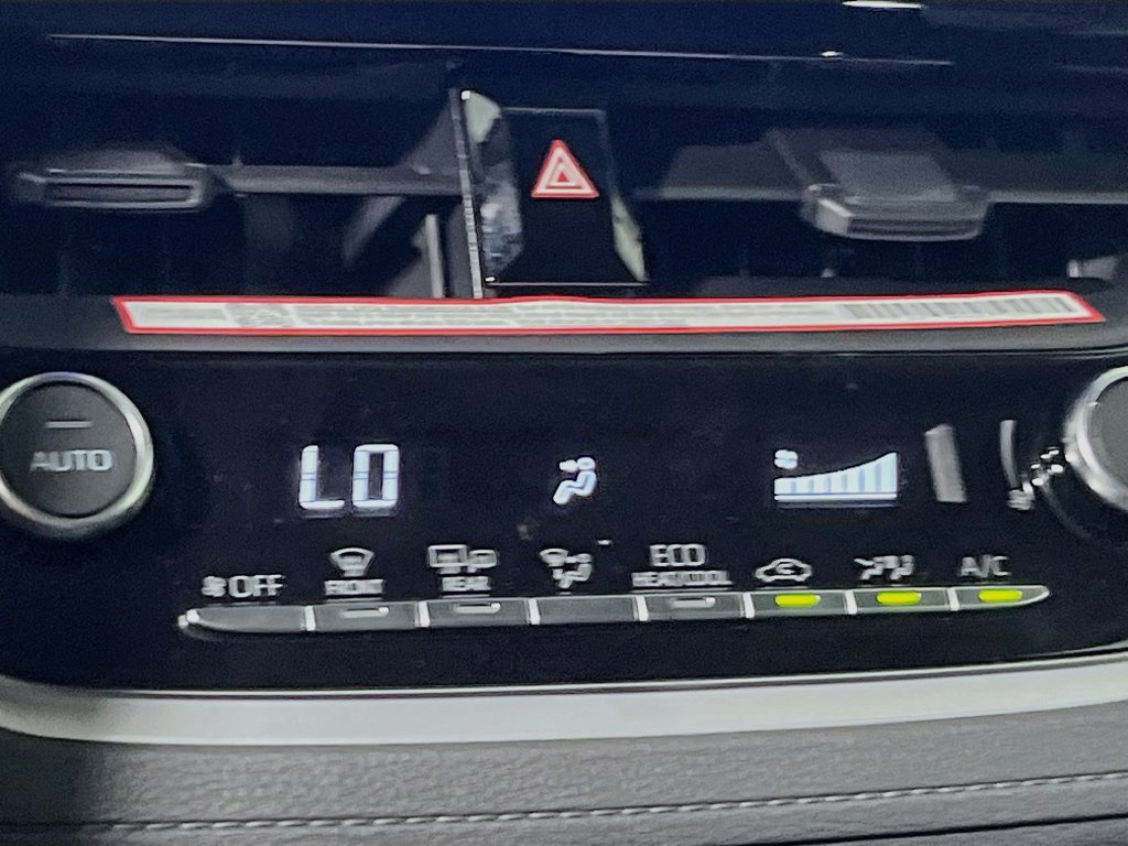 New 2026 Toyota Corolla Cross LE FWD image 25